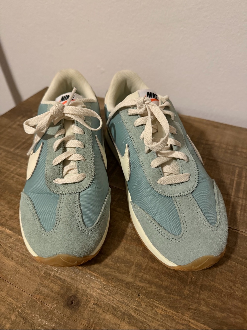 Nike seaglass green color